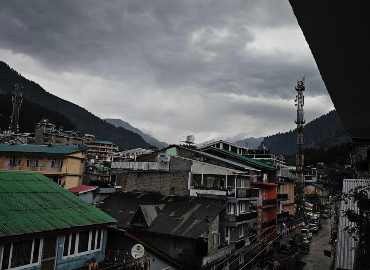 Hotel Premier Mall Road Manali Eksteriør bilde